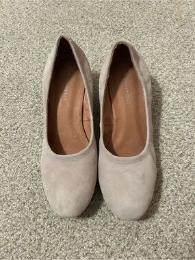Jeffrey Campbell Bitsie Pumps in Light Beige